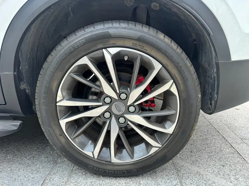 Geely Binyue — миниатюра 20