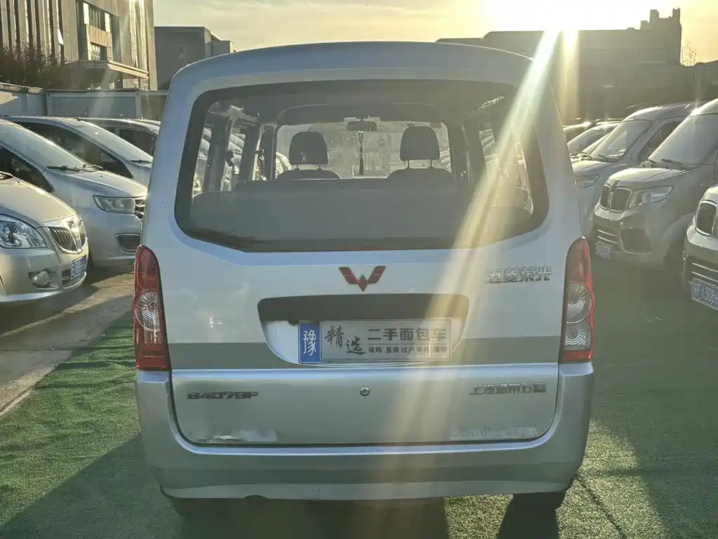 Wuling Rongguang 2011 1.2L