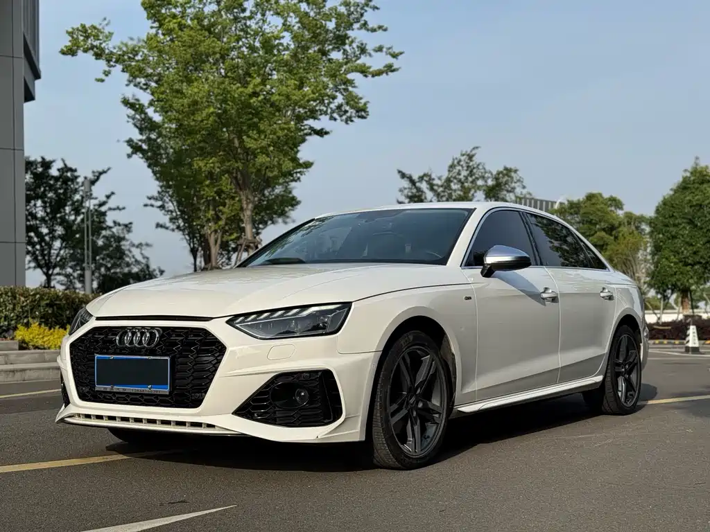 Audi A4L 2020