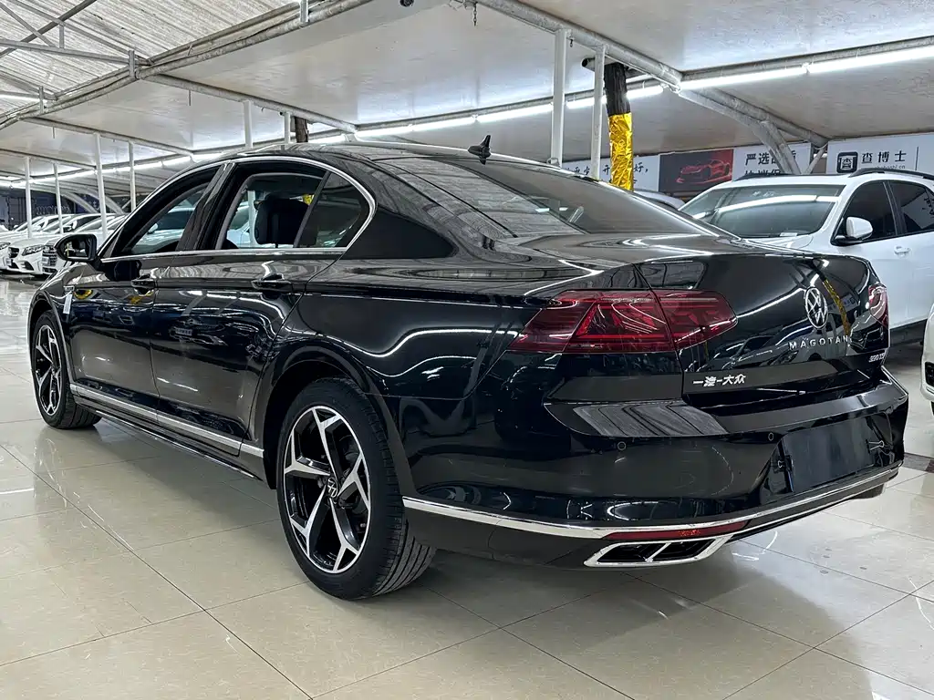 Volkswagen Magotan — миниатюра 6