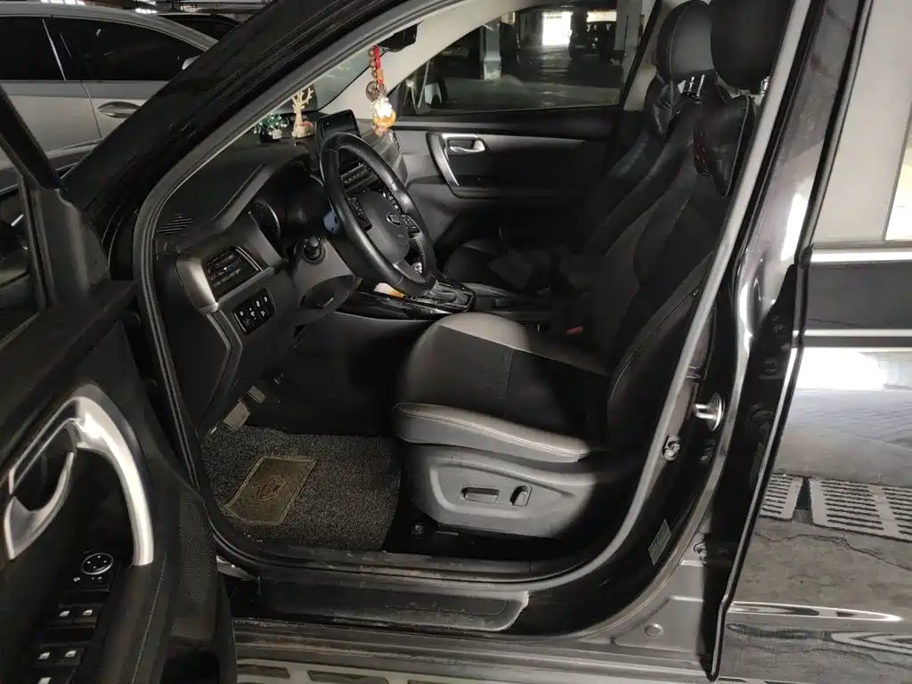 Kia Sportage — миниатюра 11