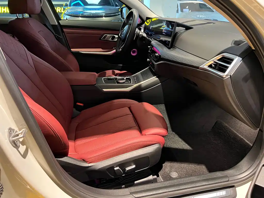 BMW 3 Series — миниатюра 12