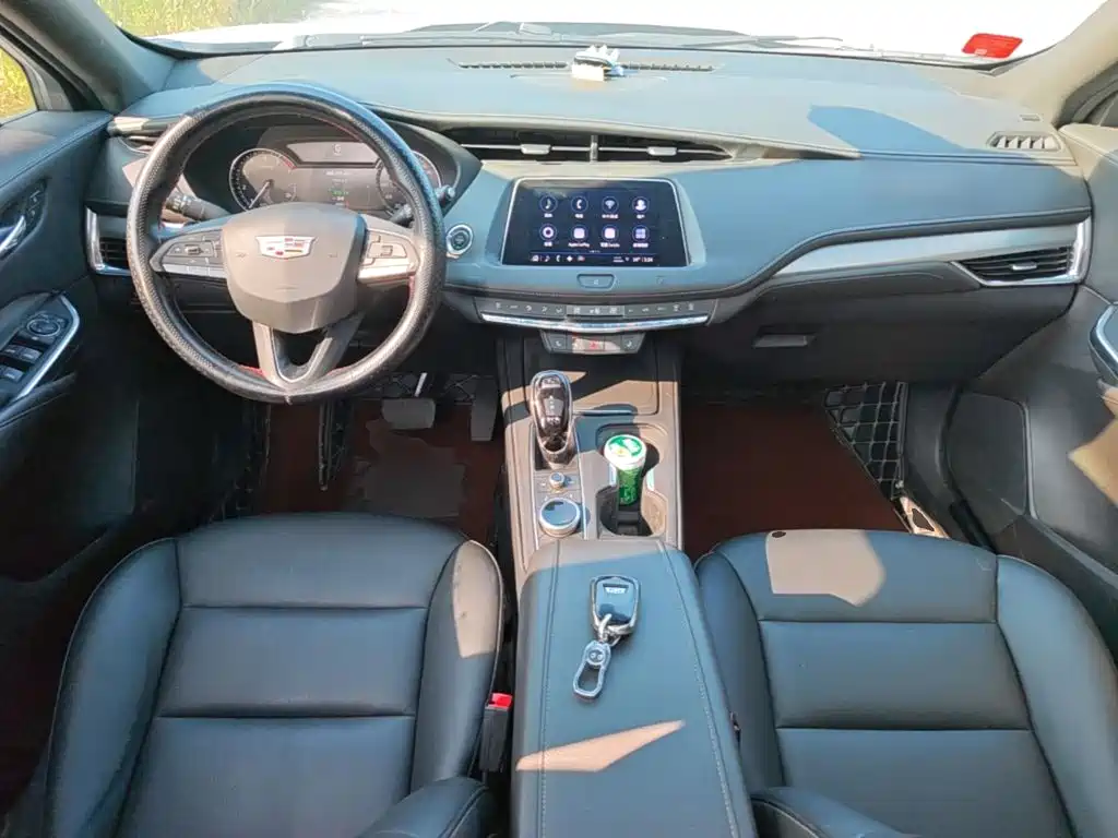 Cadillac XT4 — миниатюра 10
