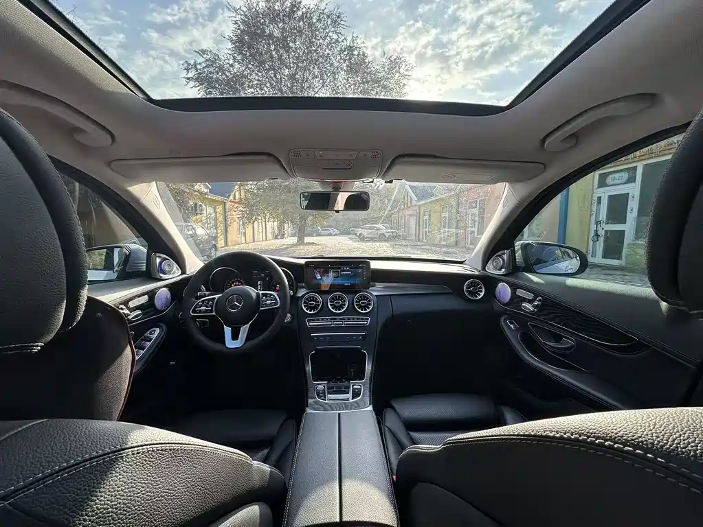 MERCEDES-BENZ C CLASS