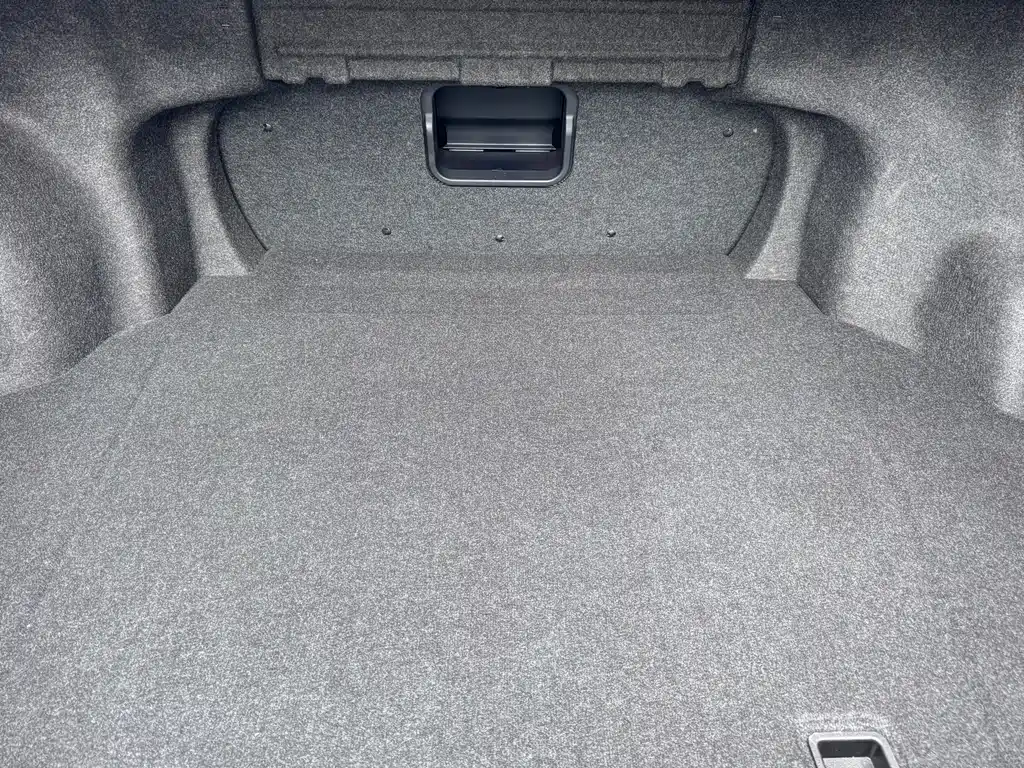 Toyota Camry — миниатюра 25