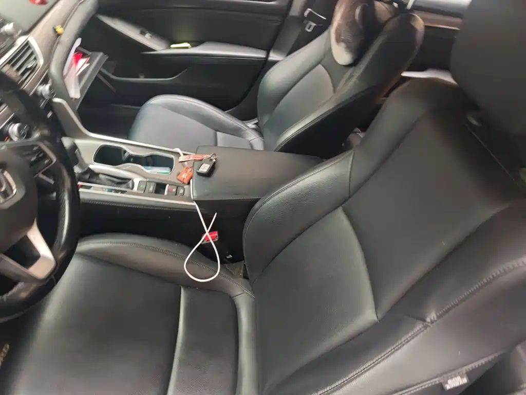 Honda Accord — миниатюра 8