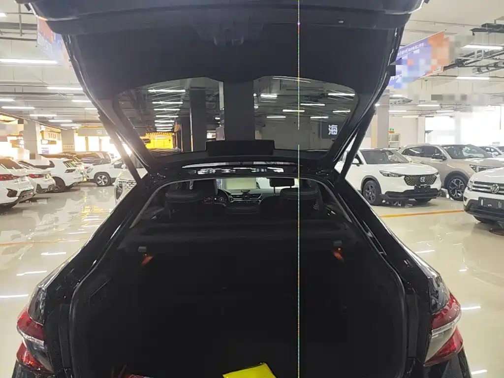 Skoda Superb — миниатюра 19