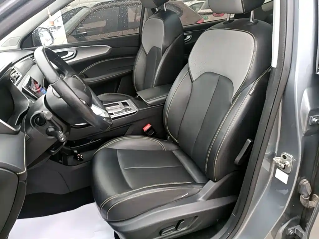 Roewe RX5 — миниатюра 15