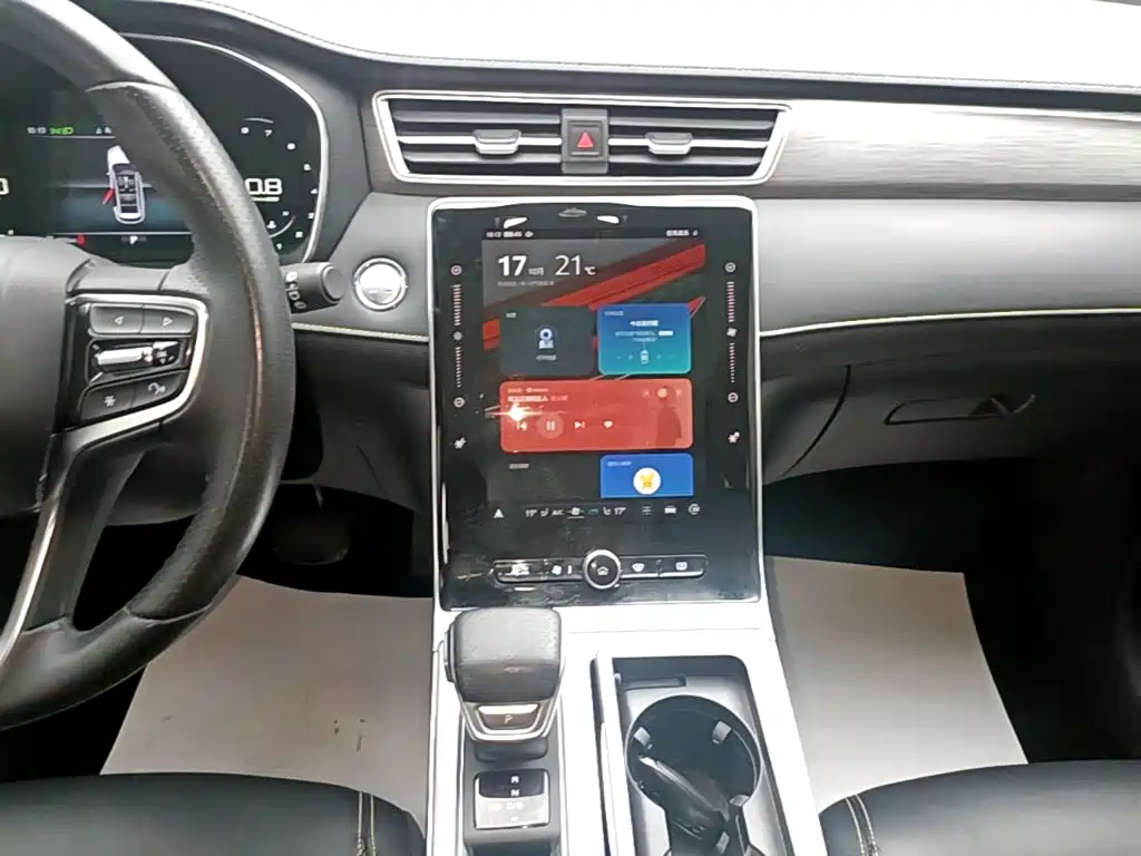 Roewe RX5 — миниатюра 13