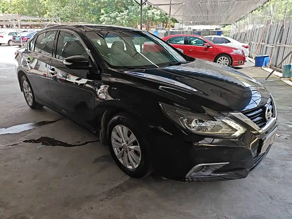 Nissan Teana — миниатюра 4