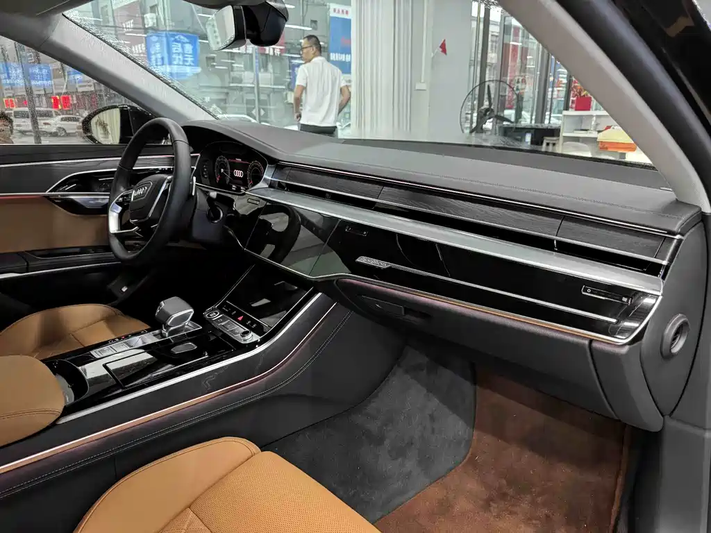 Audi A8 2024 A8L 50 TFSI quattro