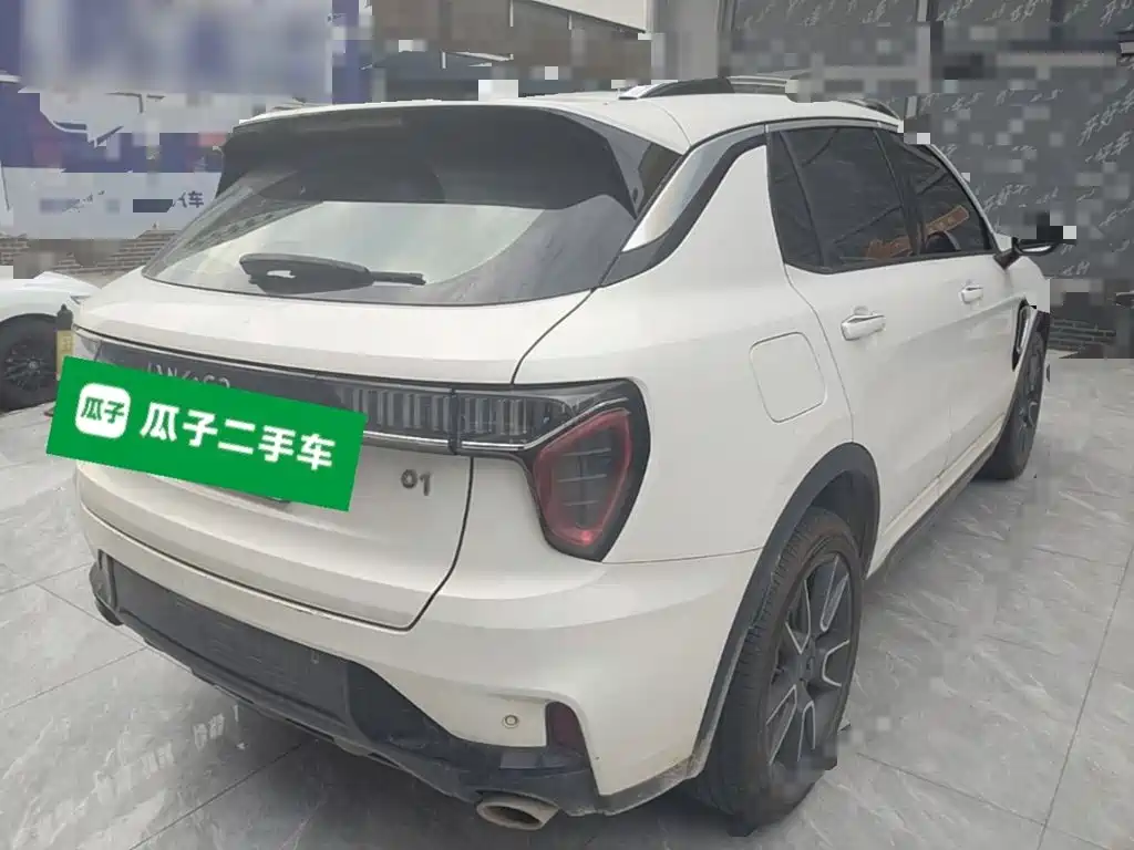 Lynk & Co 01 — миниатюра 7