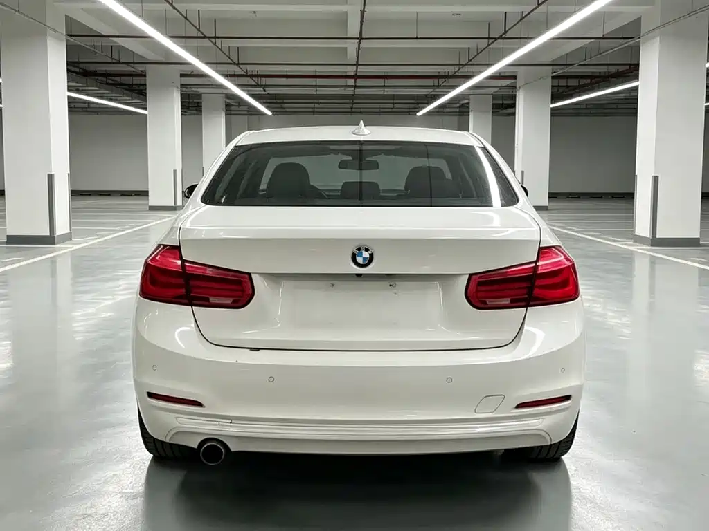 BMW 3 Series — миниатюра 8