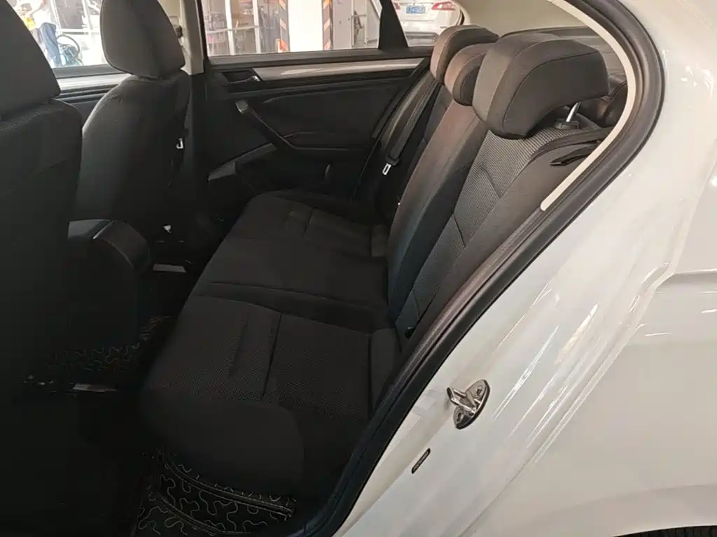 Volkswagen Bora — миниатюра 17