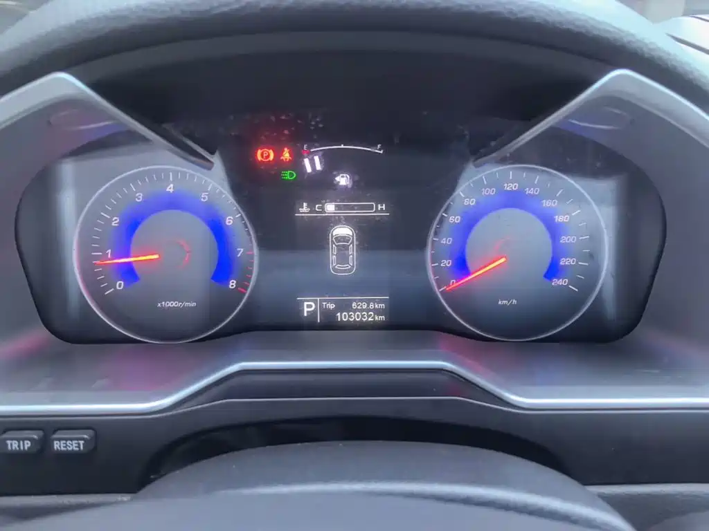 Geely Emgrand — миниатюра 12