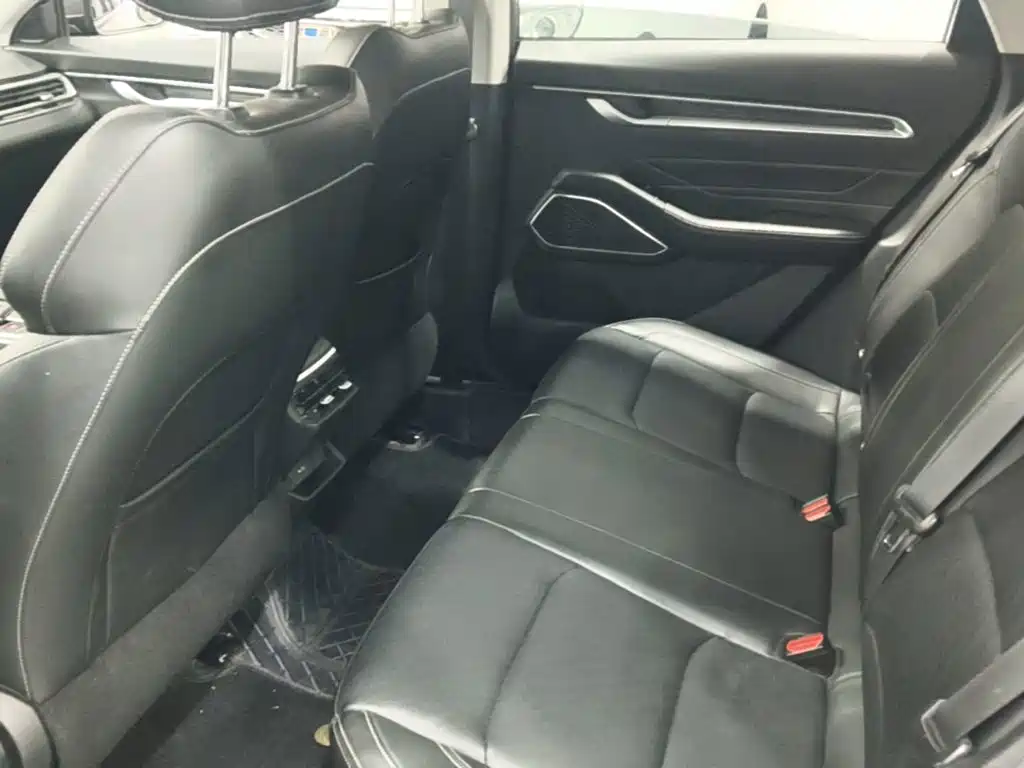 Geely Emgrand — миниатюра 17