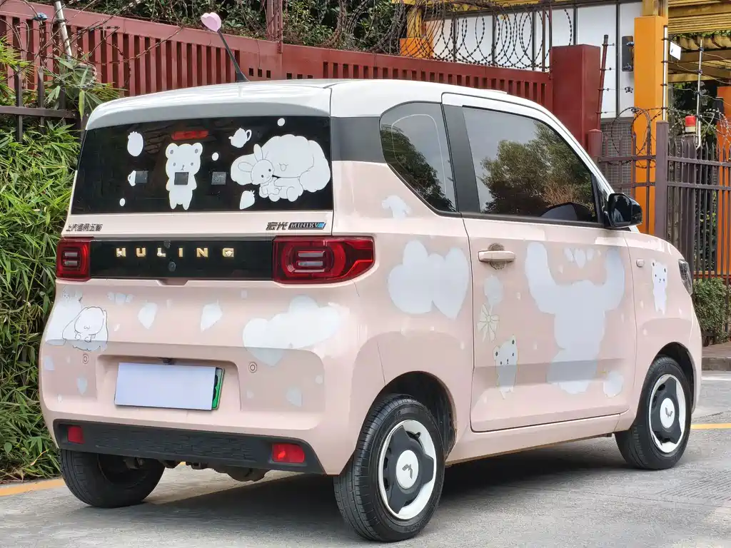 Wuling MINIEV — миниатюра 5