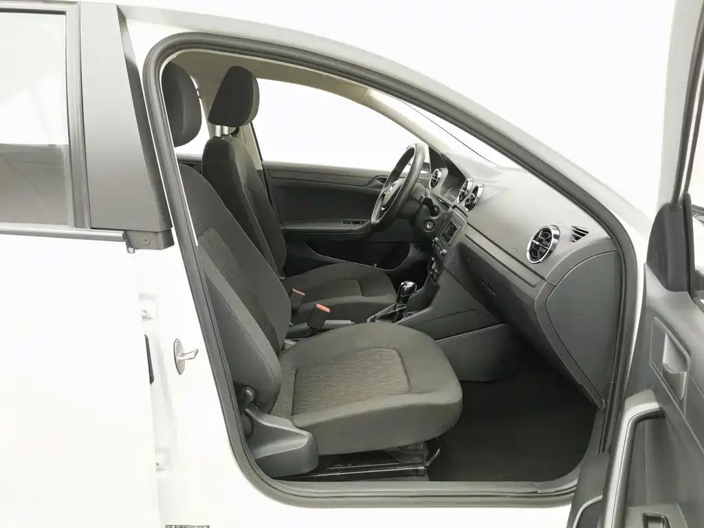 Jetta VA3 — миниатюра 23