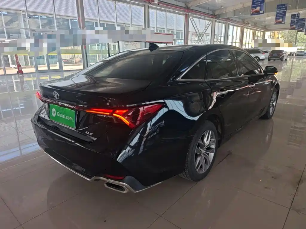 Toyota Avalon — миниатюра 7