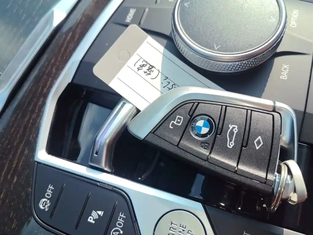 BMW 3 Series — миниатюра 13