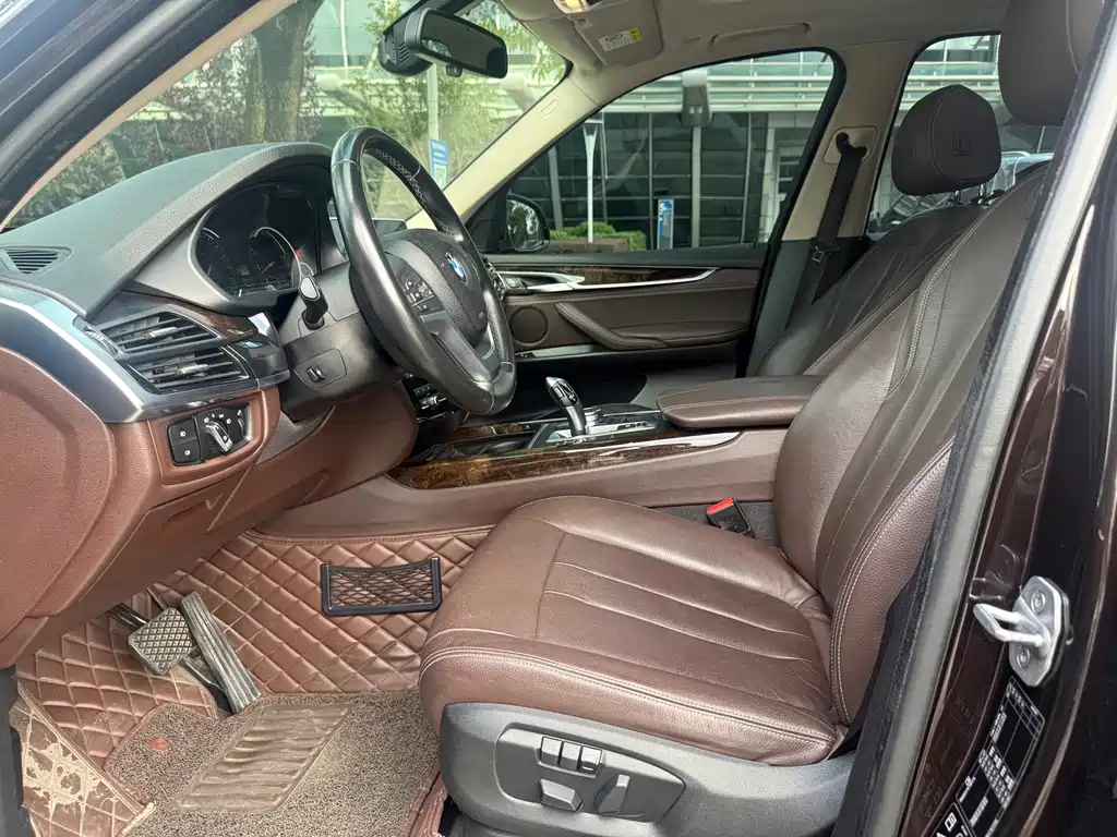 BMW X5 (Import) — миниатюра 4
