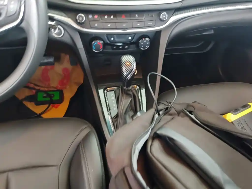 Buick Excelle — миниатюра 14