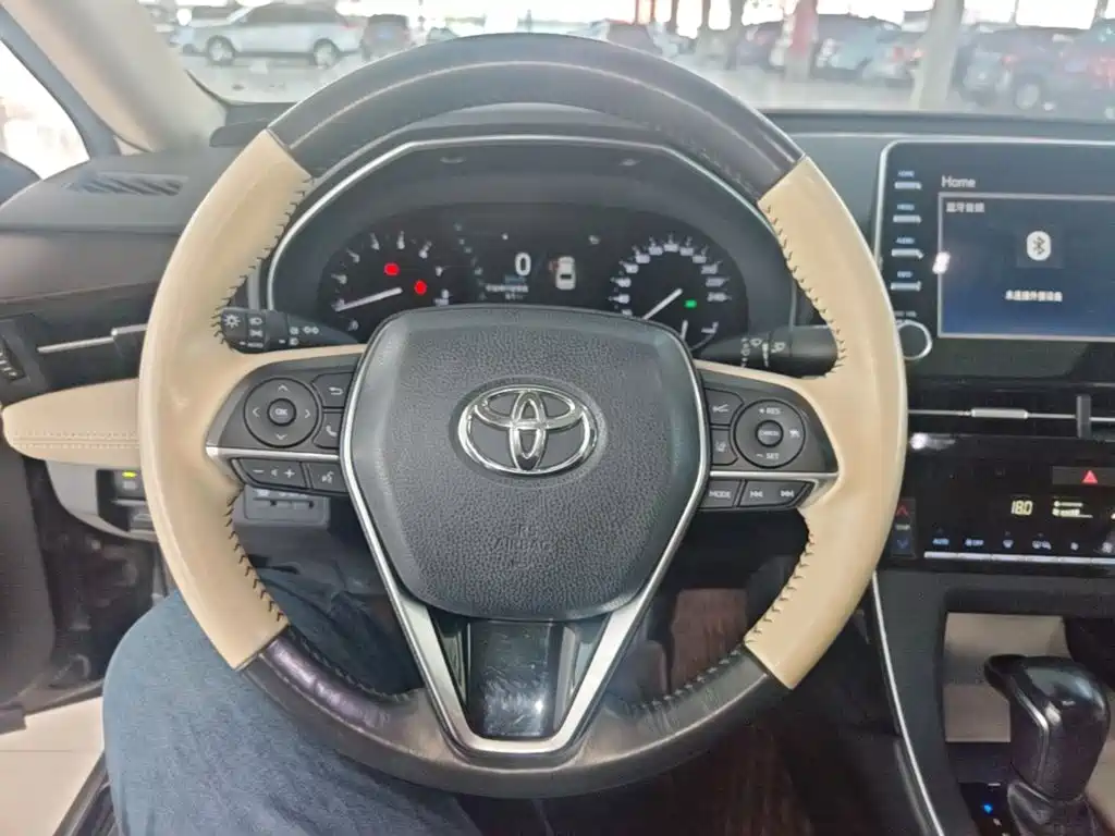 Toyota Avalon — миниатюра 11