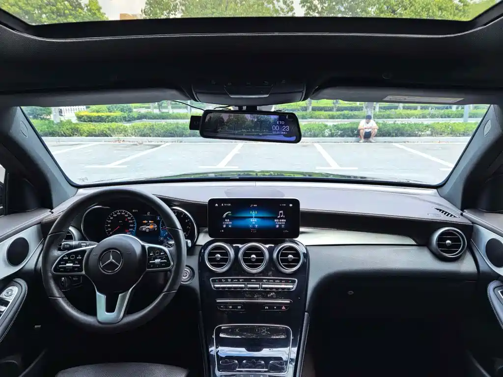 Mercedes-Benz GLC — миниатюра 5