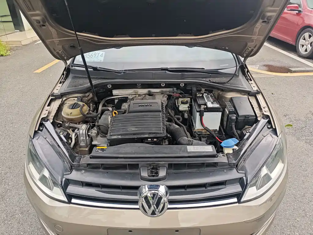 Volkswagen Golf — миниатюра 15