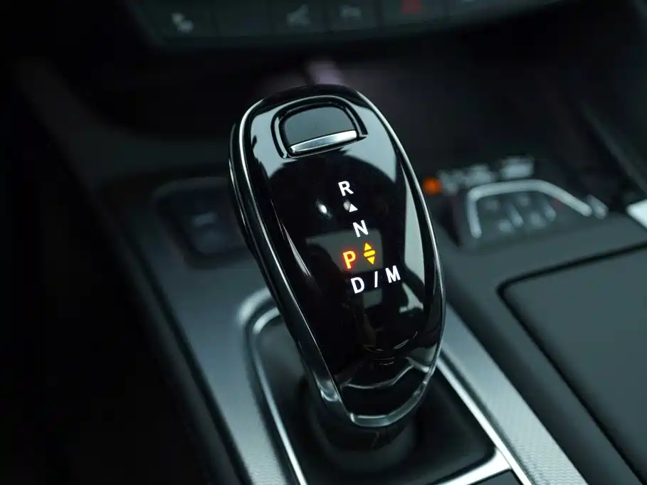 Cadillac CT5 — миниатюра 8