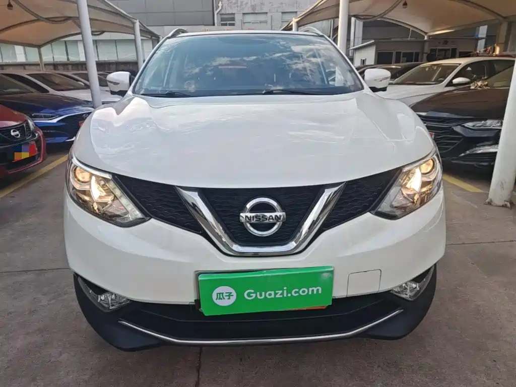 Nissan Qashqai — миниатюра 3