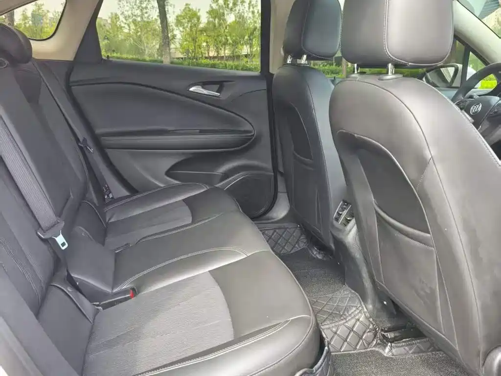 Buick Verano — миниатюра 7