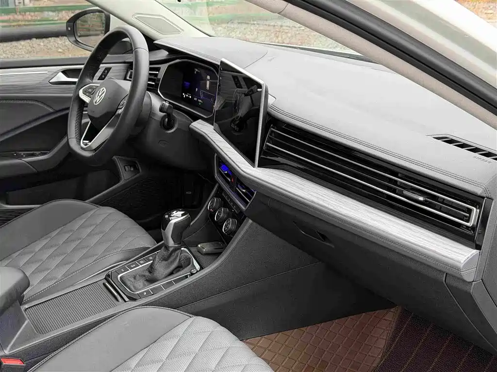 Volkswagen Sagitar — миниатюра 12
