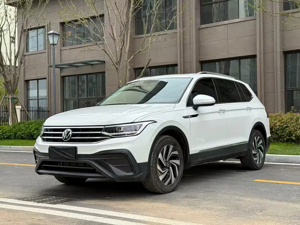 Купить Volkswagen Tiguan L