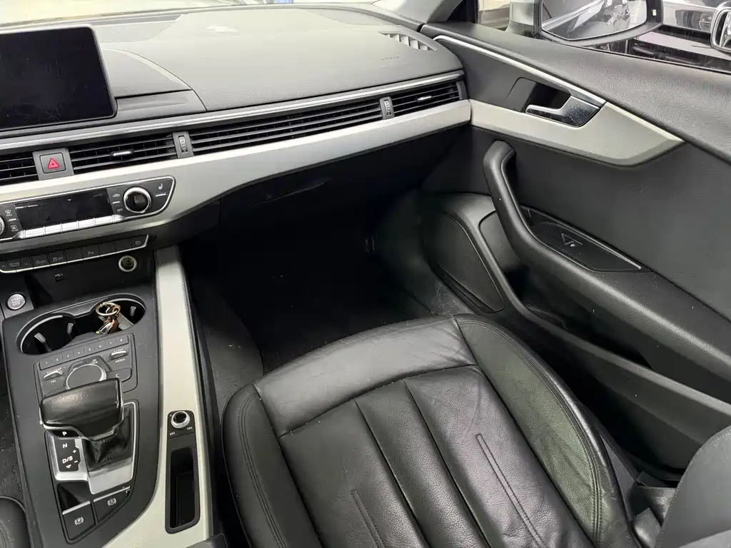 Audi A5 (Import) — миниатюра 10