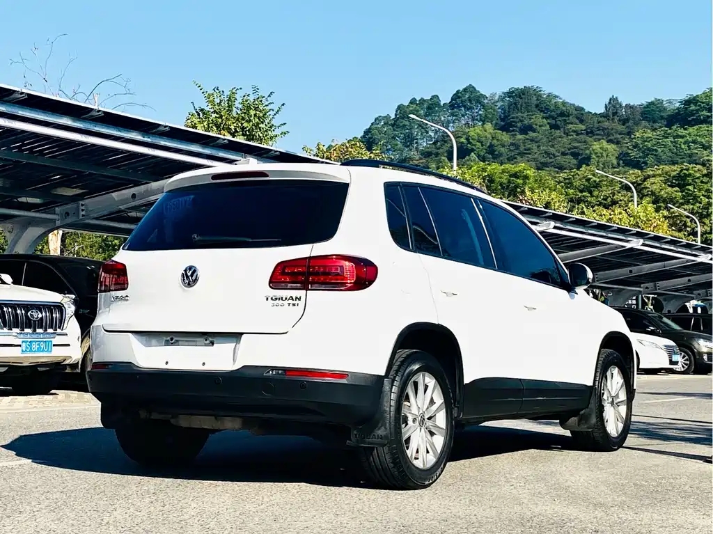 Volkswagen Tiguan — миниатюра 7