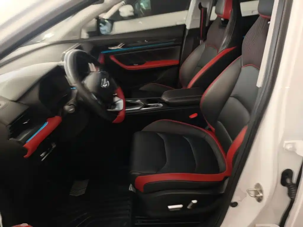 Geely Emgrand S — миниатюра 15