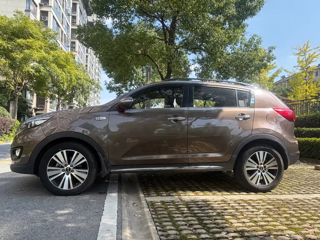 Kia Sportage — миниатюра 5