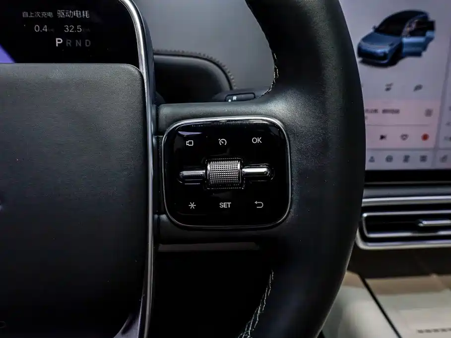 Li Auto Li L8 — миниатюра 17