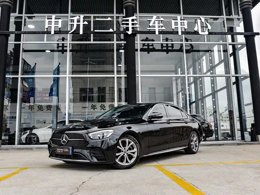 Mercedes-Benz E-Class 2021