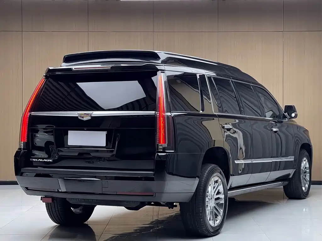 CADILLAC ESCALADE ESCALADE