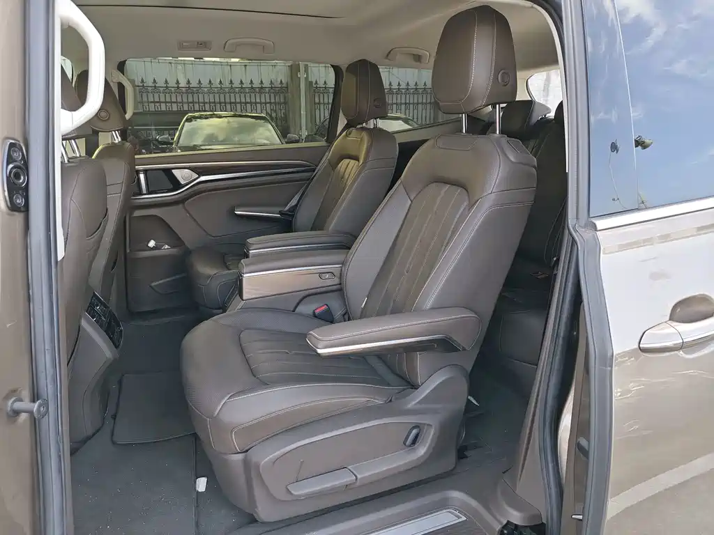 Volkswagen Viloran — миниатюра 13