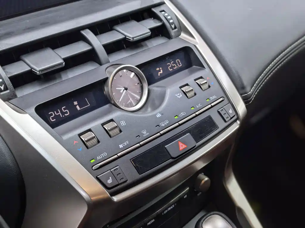 Lexus NX — миниатюра 22