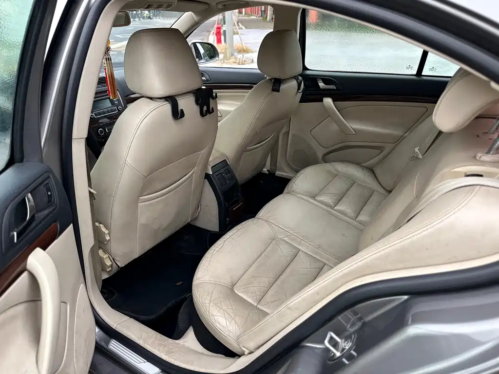 Skoda Octavia 2014 1.6L AT