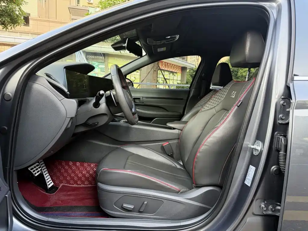 Hyundai Sonata — миниатюра 4