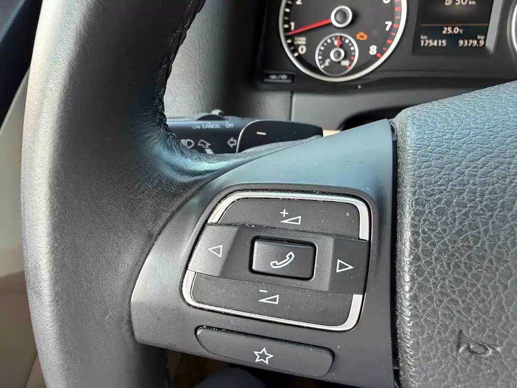Volkswagen Tiguan — миниатюра 16