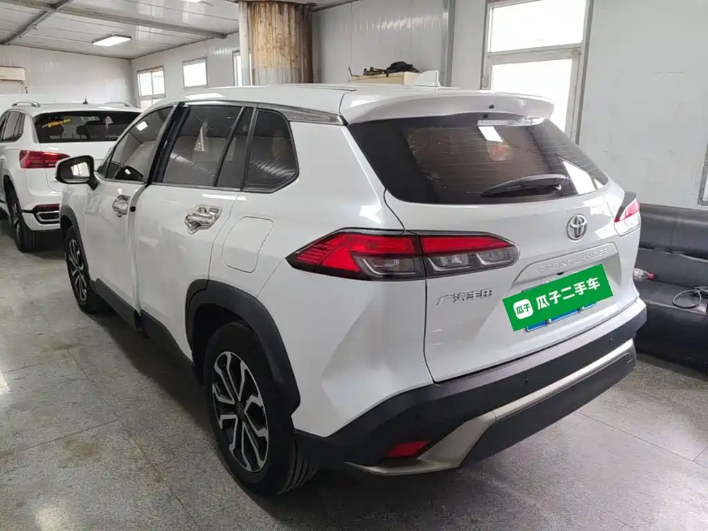 Toyota Frontlander — миниатюра 5