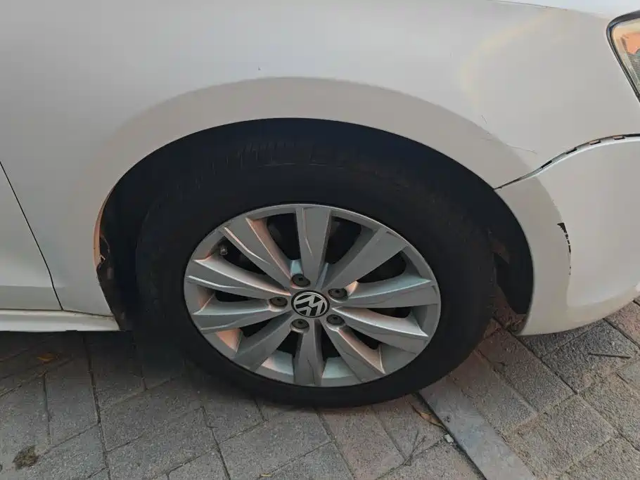 Volkswagen Sagitar — миниатюра 6
