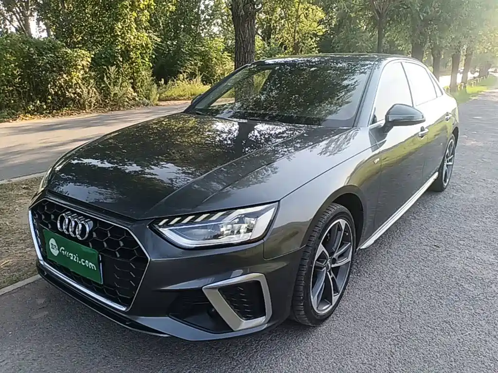 Audi A4L — миниатюра 2