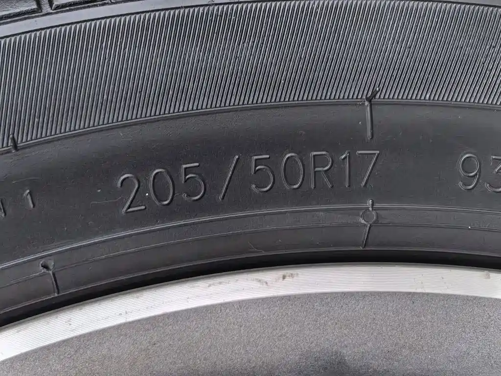 BYD Yuan — миниатюра 24
